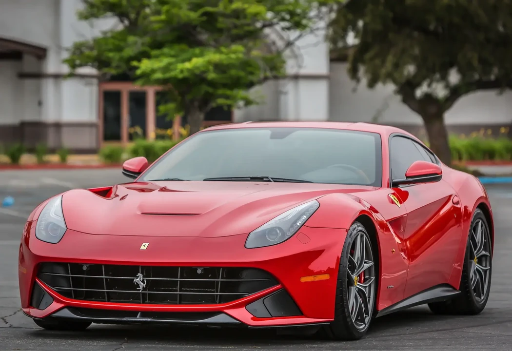2016 Ferrari F12berlinetta - Image 2 of 6