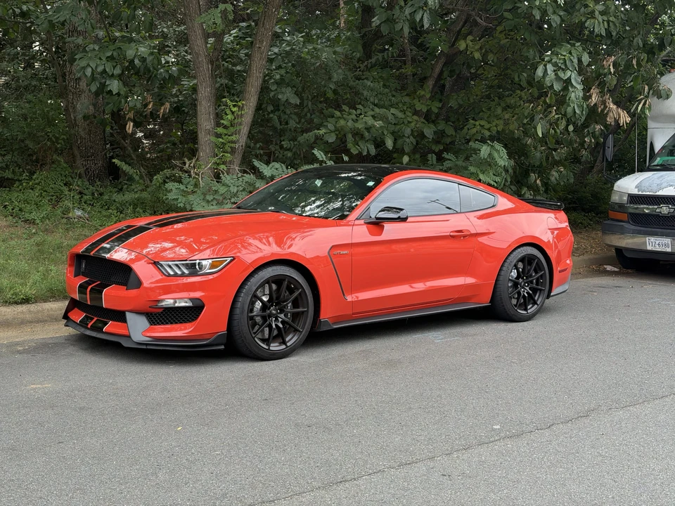2016 Ford S550 Shelby Mustang GT350 - Image 2 of 31