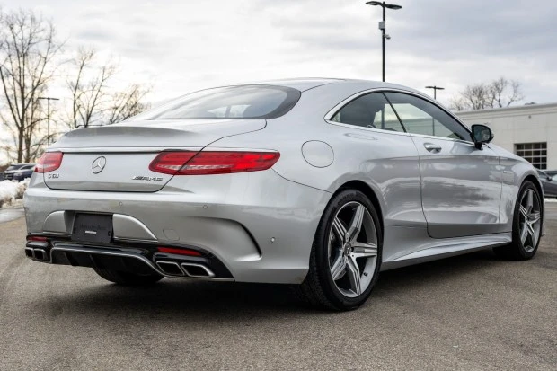 2016 Mercedes-Benz C217/A217 S 63 & S 65 AMG Coupe & Convertible - Image 2 of 8