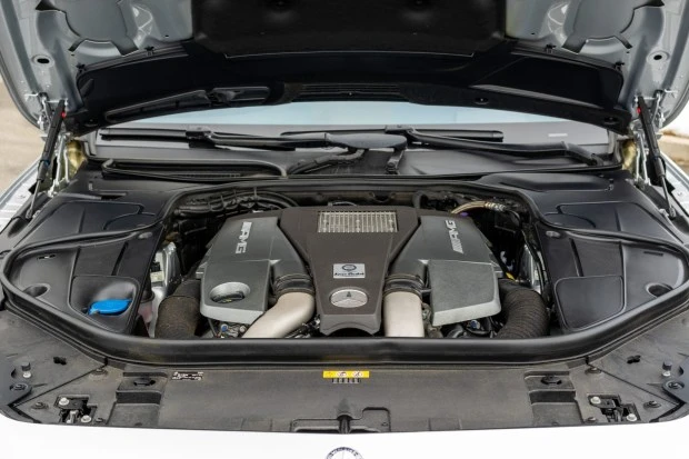 2016 Mercedes-Benz C217/A217 S 63 & S 65 AMG Coupe & Convertible - Image 6 of 8