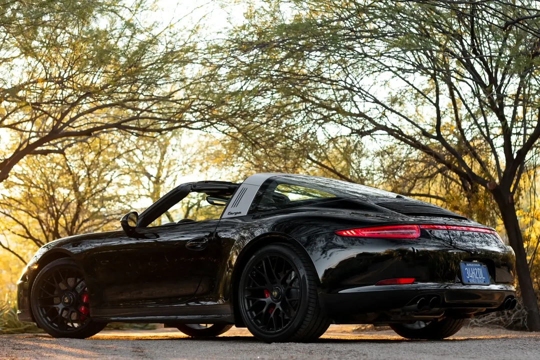 2016 Porsche 991 Targa 4 GTS - Image 6 of 6