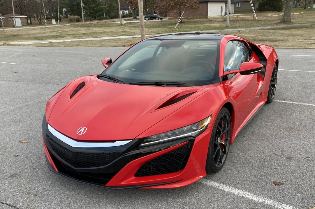 2017 Acura NC1 NSX - Image 2 of 31