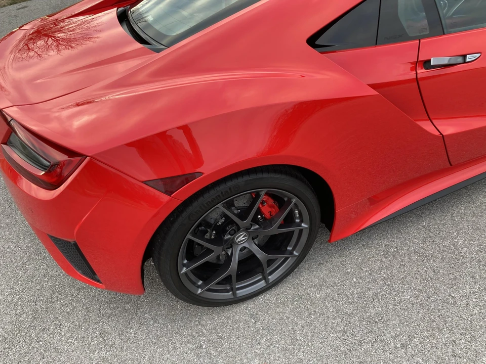 2017 Acura NC1 NSX - Image 13 of 31