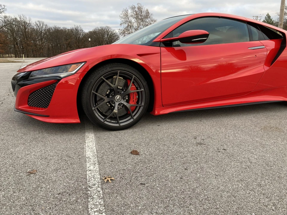 2017 Acura NC1 NSX - Image 16 of 31