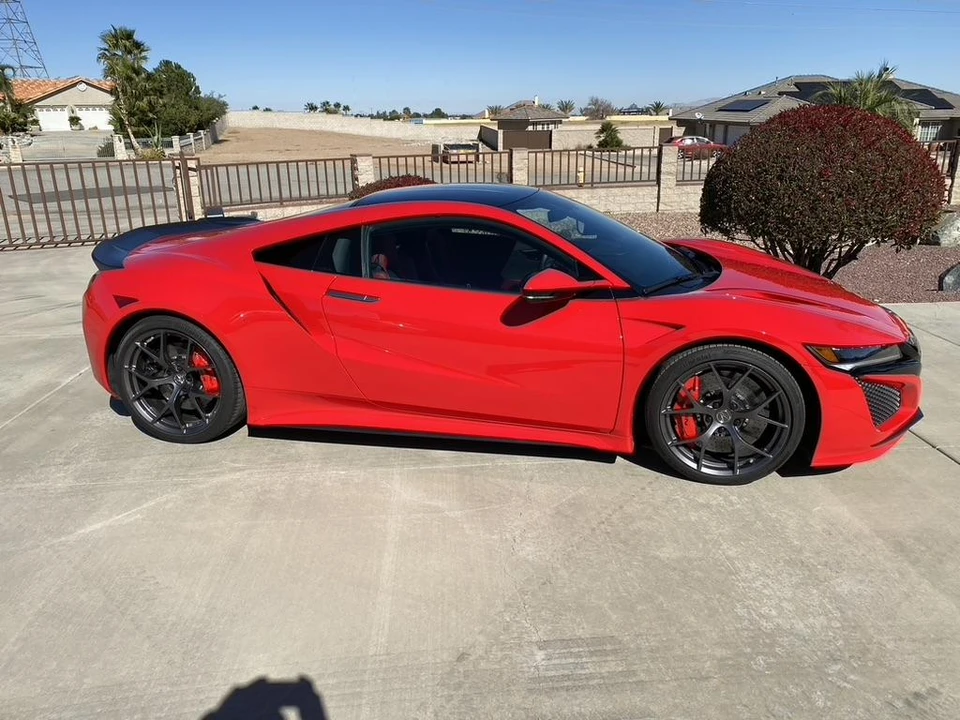 2017 Acura NC1 NSX - Image 15 of 31