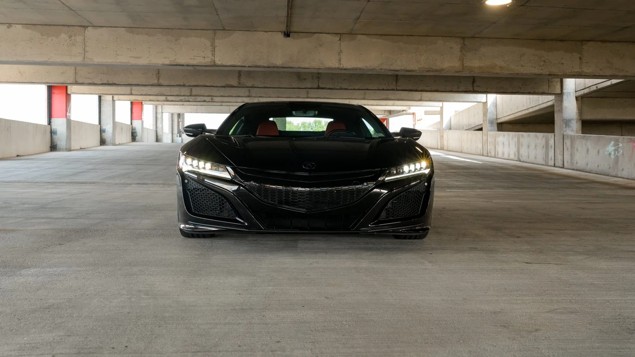 2017 Acura NC1 NSX - Image 6 of 31
