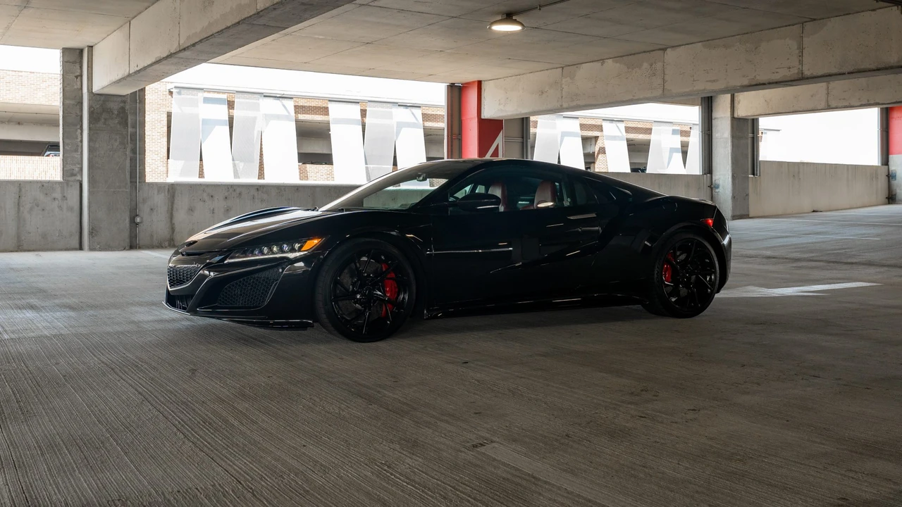 2017 Acura NC1 NSX - Image 3 of 31