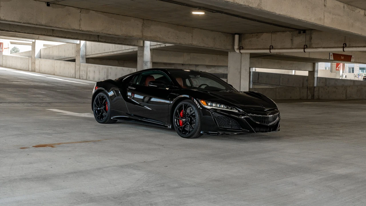 2017 Acura NC1 NSX - Image 10 of 31
