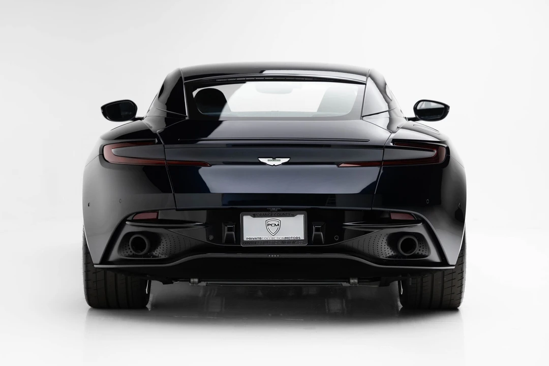 2017 Aston Martin DB11 V12 - Image 8 of 31