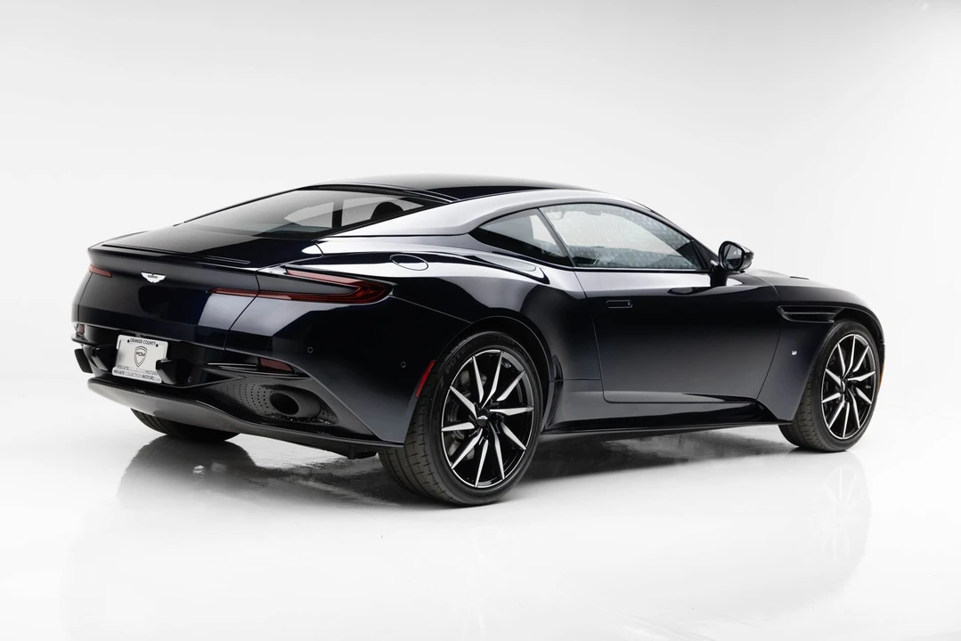 2017 Aston Martin DB11 V12 - Image 6 of 31