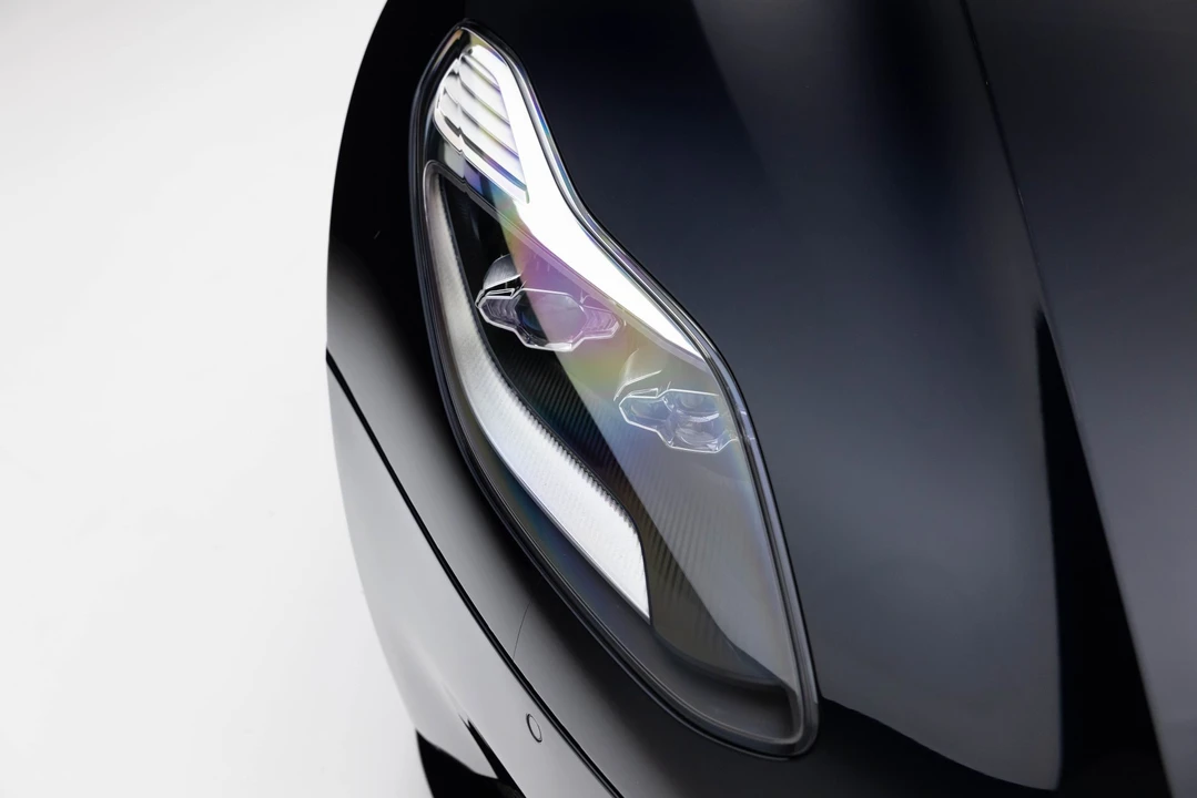 2017 Aston Martin DB11 V12 - Image 12 of 31