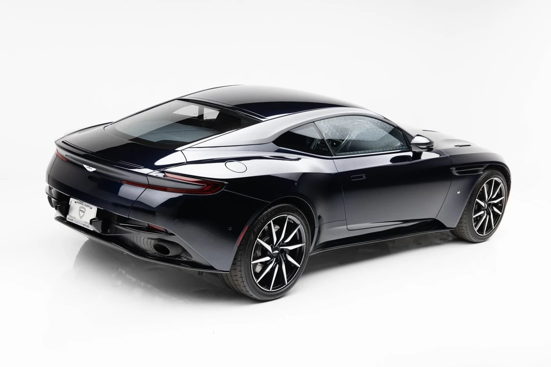 2017 Aston Martin DB11 V12 - Image 7 of 31