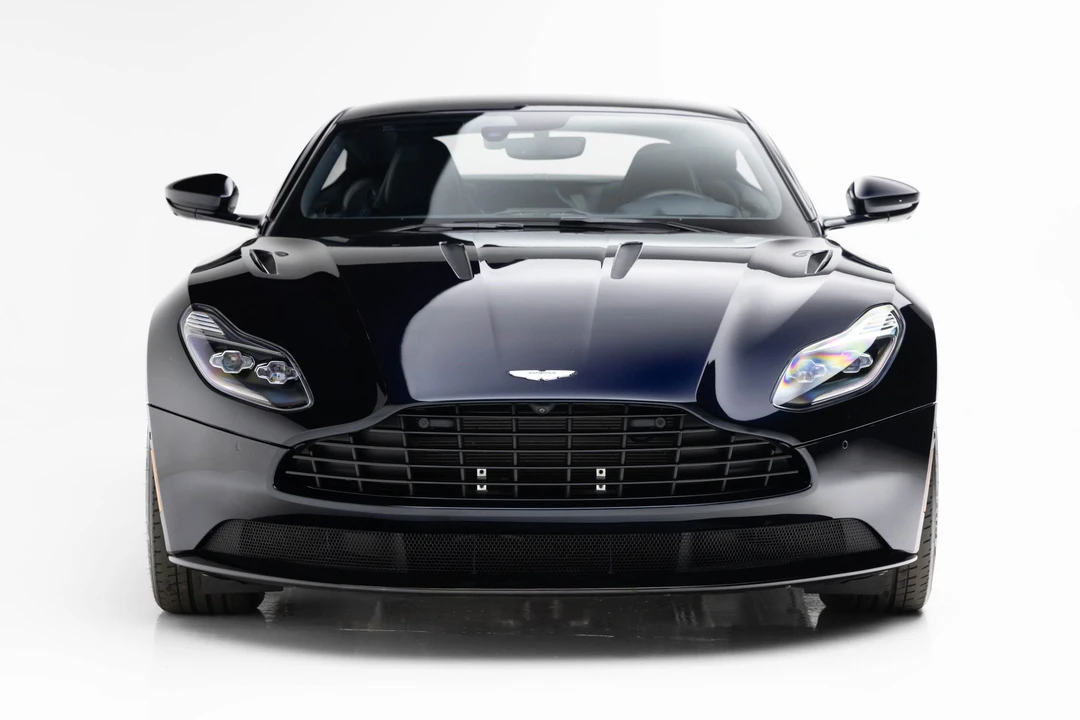 2017 Aston Martin DB11 V12 - Image 4 of 31