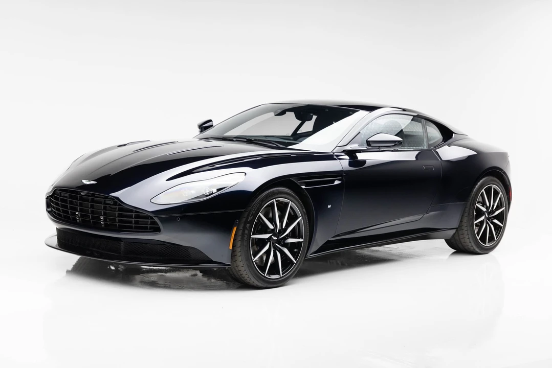 2017 Aston Martin DB11 V12 - Image 3 of 31