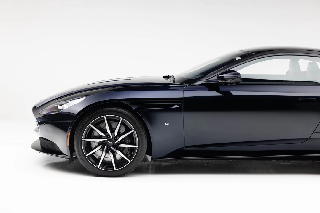 2017 Aston Martin DB11 V12 - Image 23 of 31