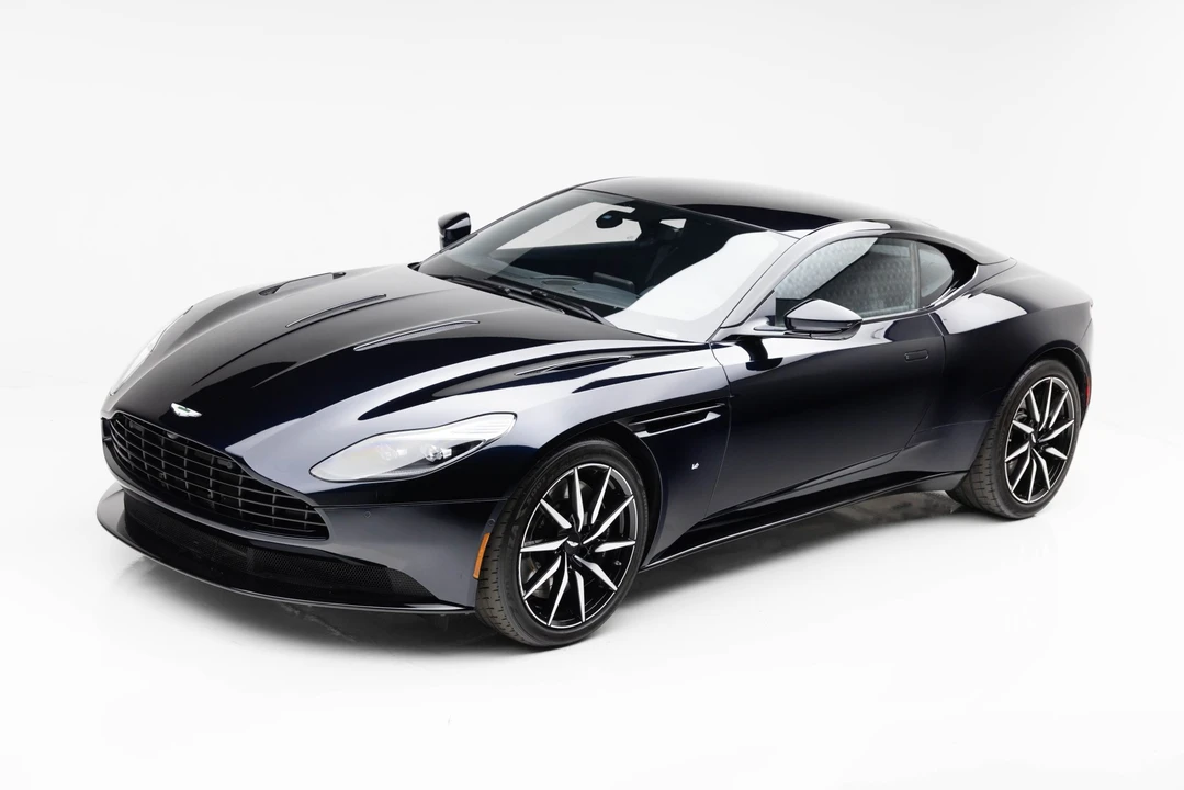 2017 Aston Martin DB11 V12 - Image 2 of 31