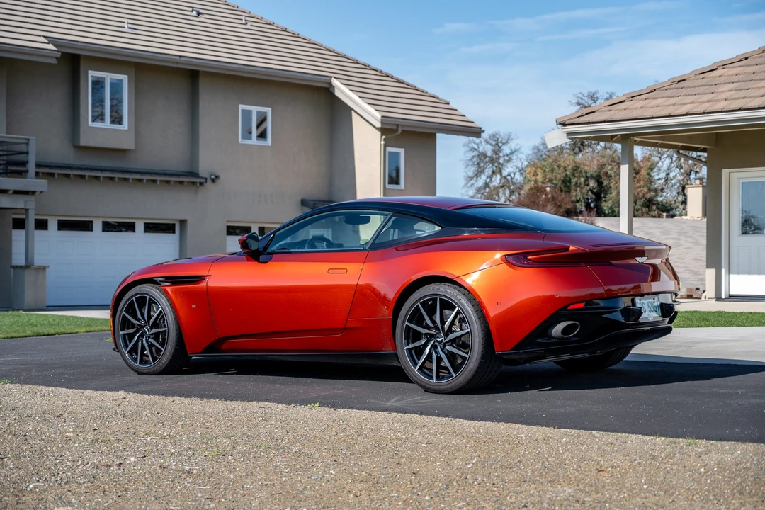 2017 Aston Martin DB11 V12 - Image 10 of 31