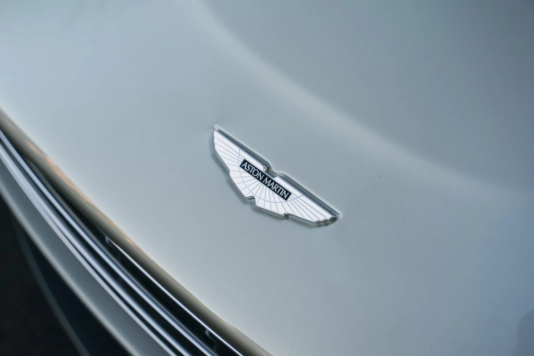 2017 Aston Martin V12 Vantage (2010-2018) - Image 27 of 31