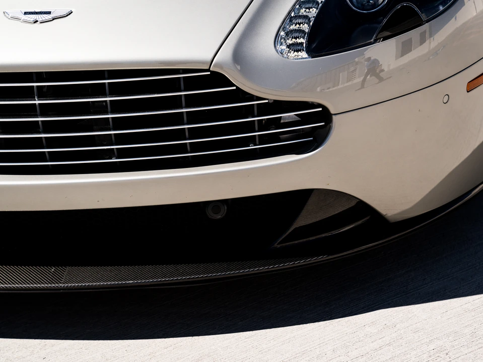 2017 Aston Martin V12 Vantage (2010-2018) - Image 21 of 31