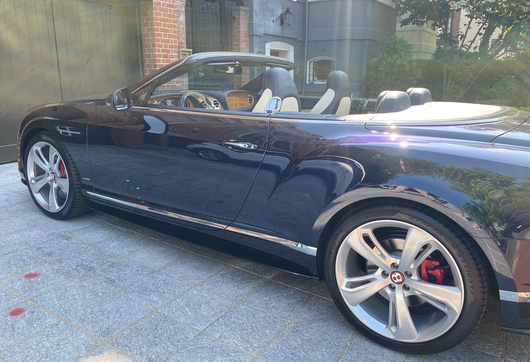 2017 Bentley Continental GT V8 2nd Gen - Image 29 of 31