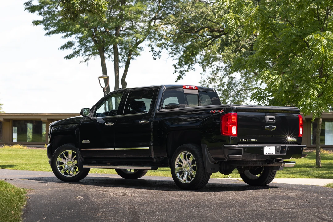 2017 Chevrolet Silverado 3rd Gen - Image 18 of 31