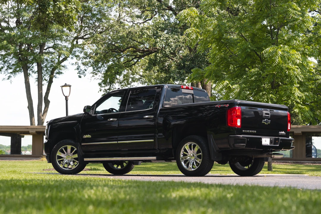 2017 Chevrolet Silverado 3rd Gen - Image 16 of 31