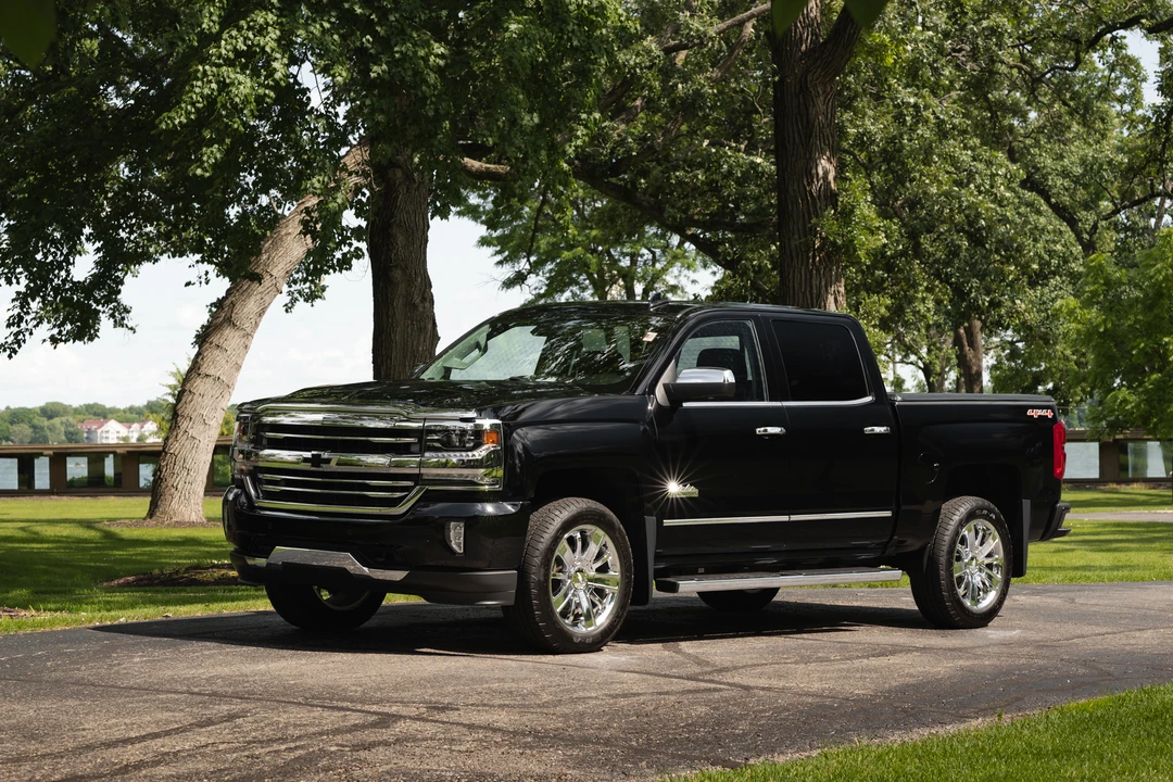 2017 Chevrolet Silverado 3rd Gen - Image 10 of 31