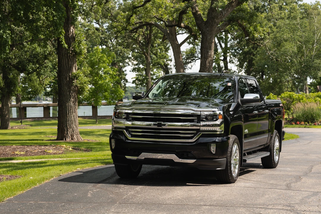 2017 Chevrolet Silverado 3rd Gen - Image 9 of 31