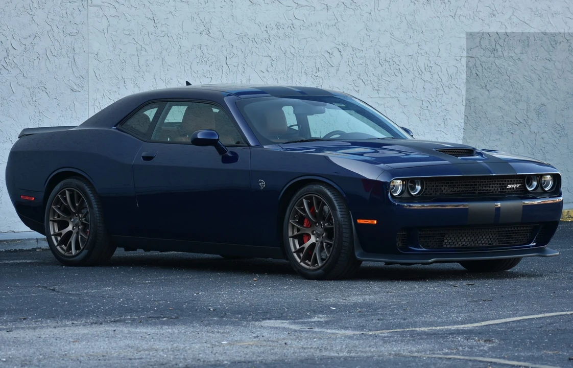 2017 Dodge Challenger SRT Hellcat 3rd Gen - Image 12 of 31