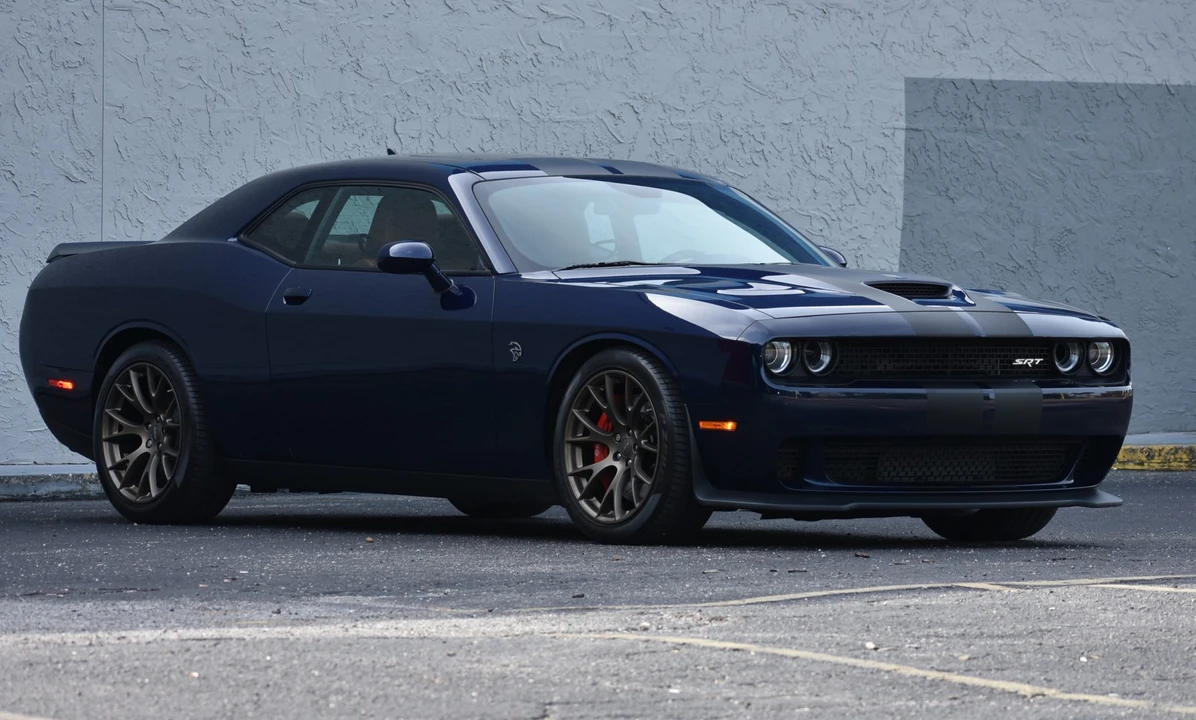 2017 Dodge Challenger SRT Hellcat 3rd Gen - Image 11 of 31