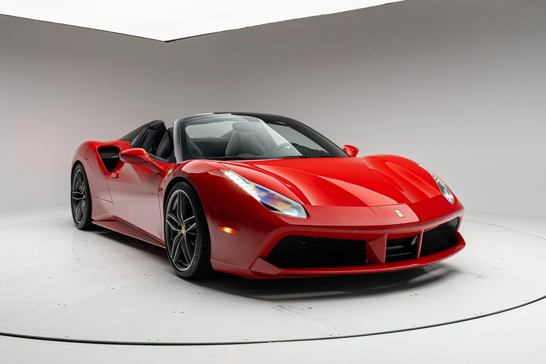 2017 Ferrari 488 Spider - Image 12 of 31