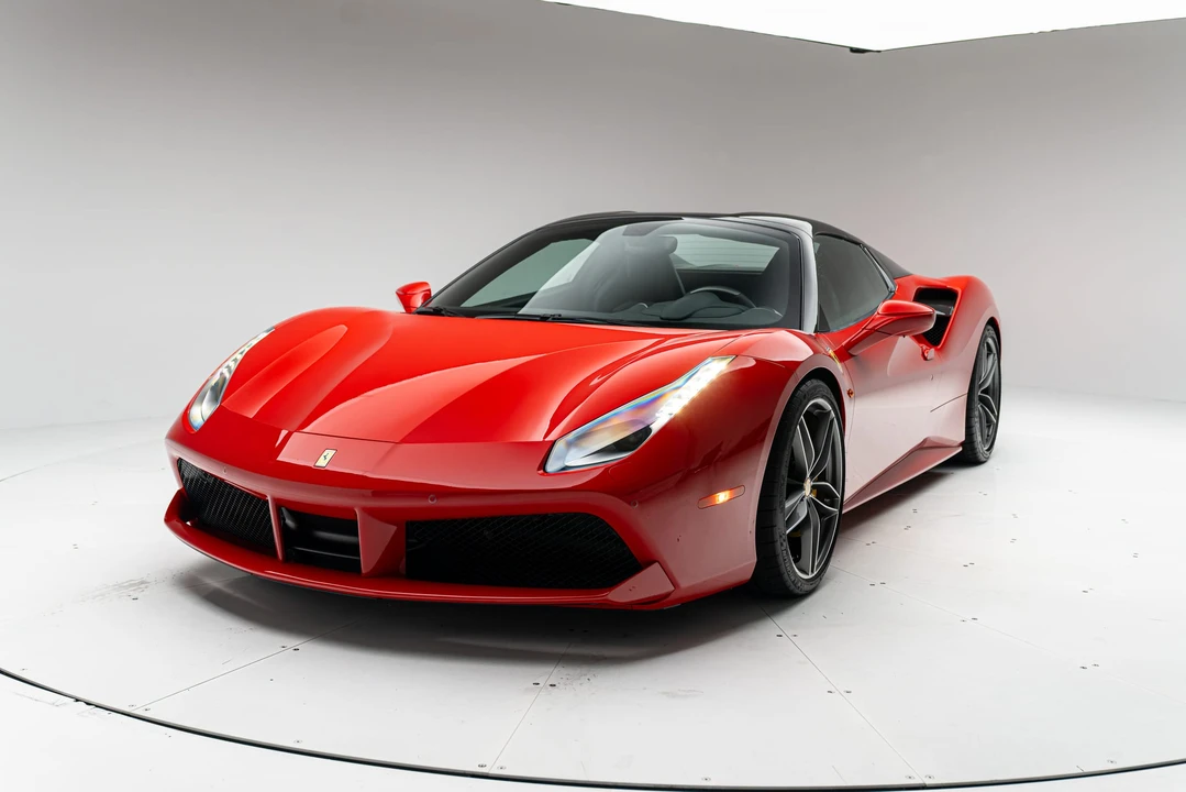 2017 Ferrari 488 Spider - Image 2 of 31
