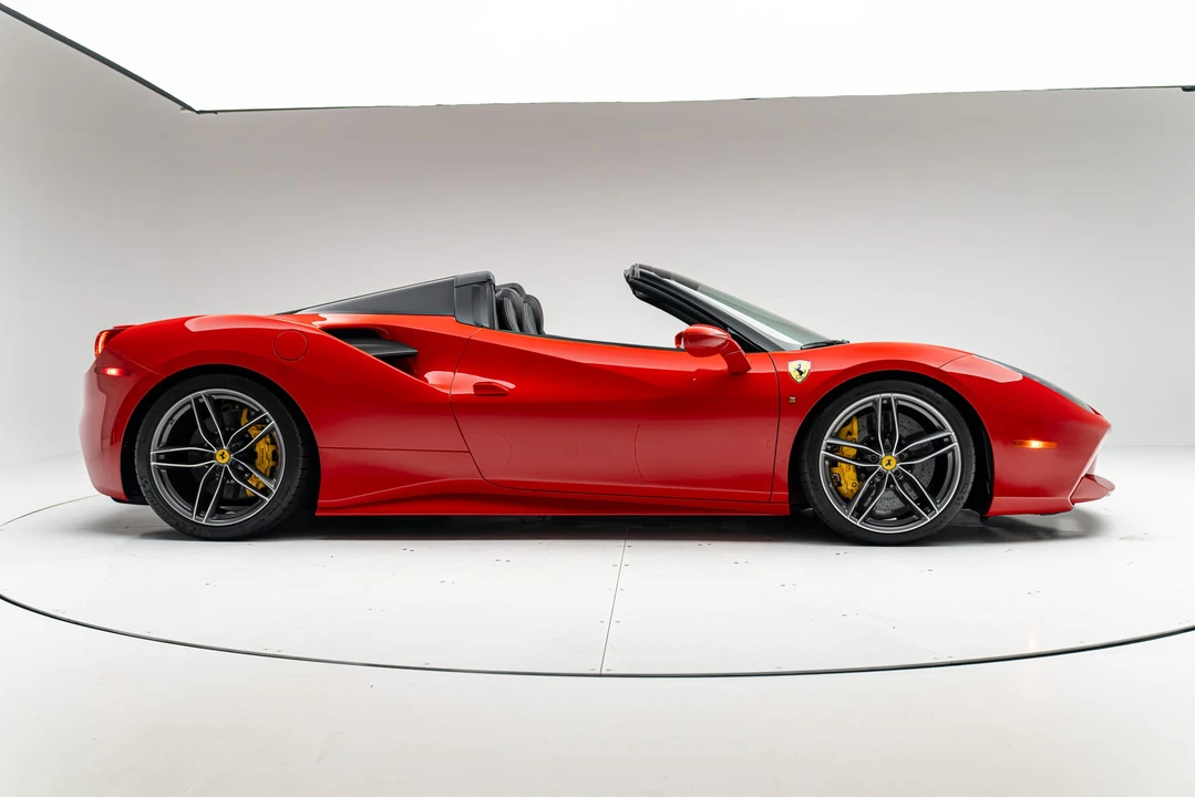 2017 Ferrari 488 Spider - Image 13 of 31