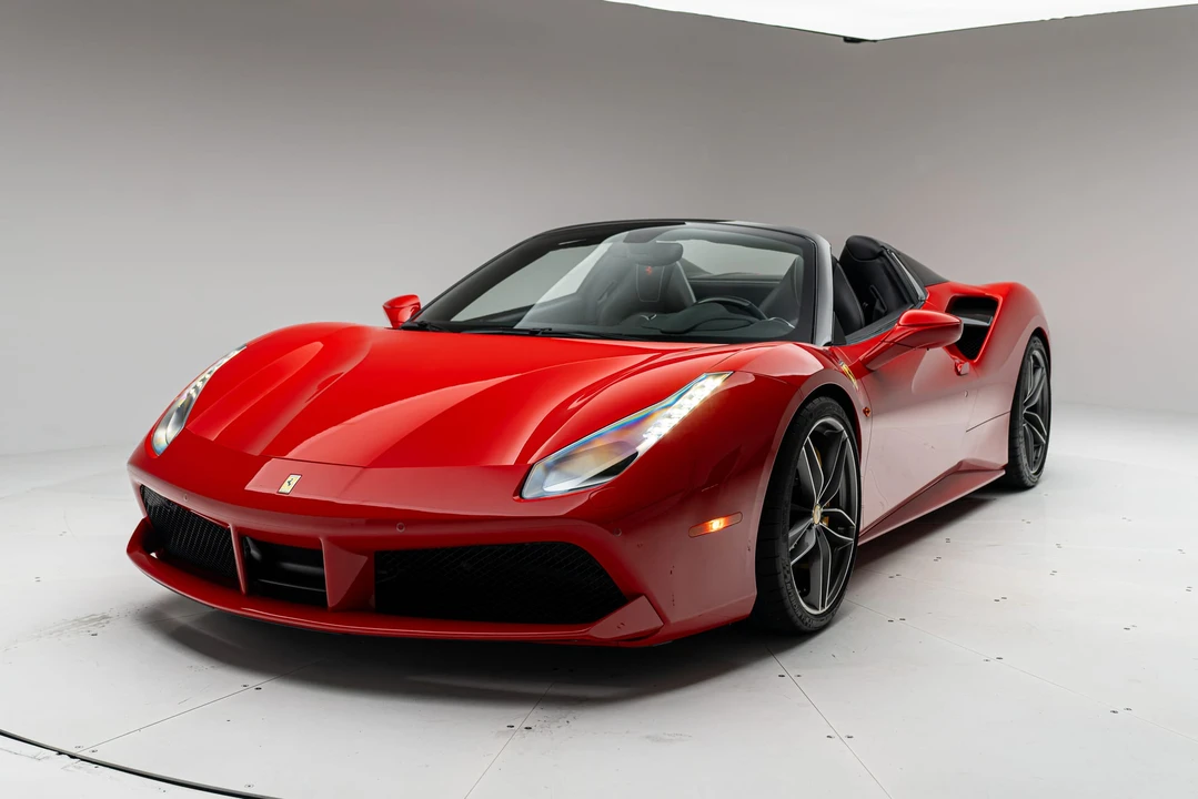 2017 Ferrari 488 Spider - Image 10 of 31