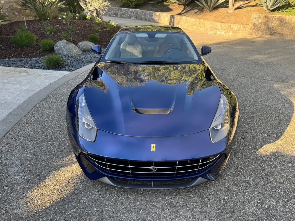 2017 Ferrari F12berlinetta - Image 16 of 31