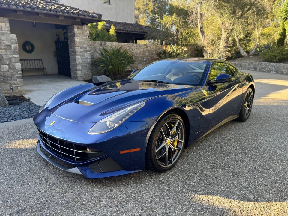 2017 Ferrari F12berlinetta - Image 8 of 31