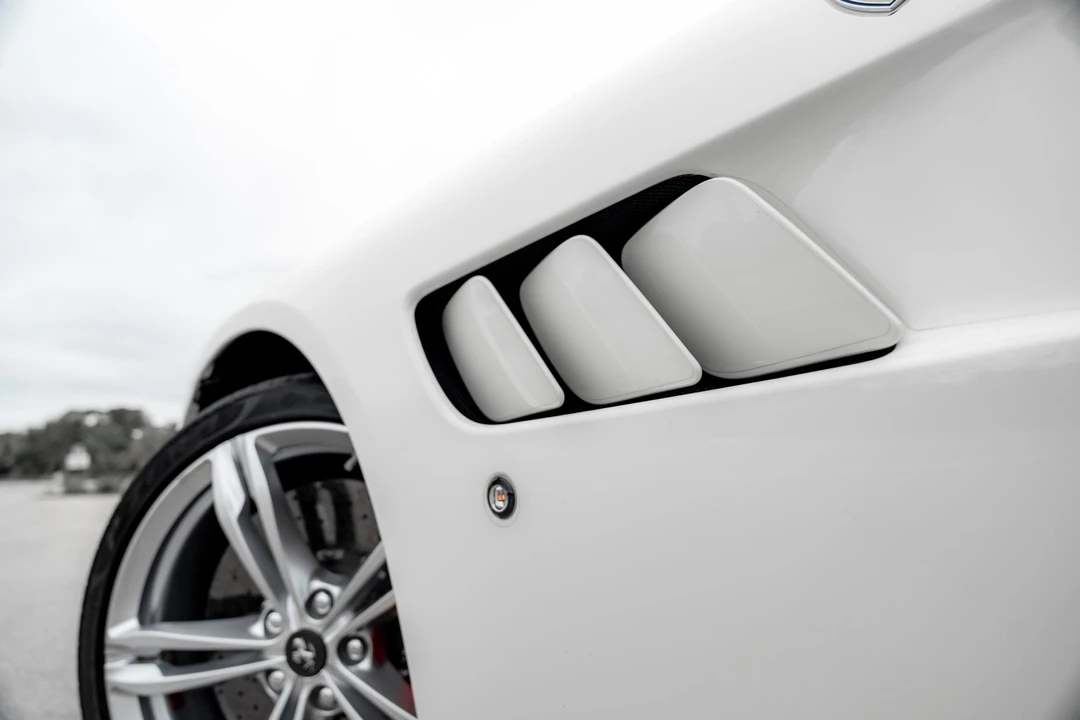 2017 Ferrari GTC4Lusso - Image 27 of 31