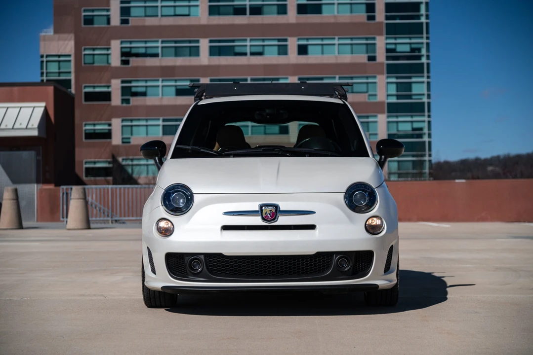2017 Fiat Abarth 500 - Image 9 of 31