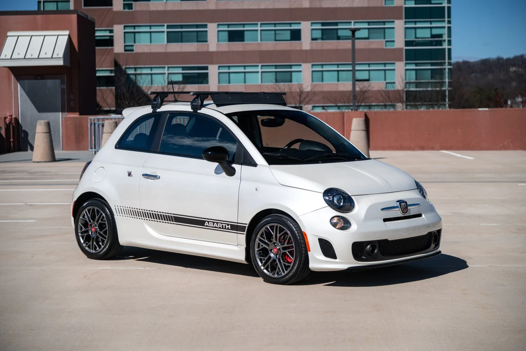 2017 Fiat Abarth 500 - Image 18 of 31