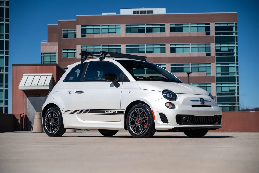 2017 Fiat Abarth 500 - Image 20 of 31