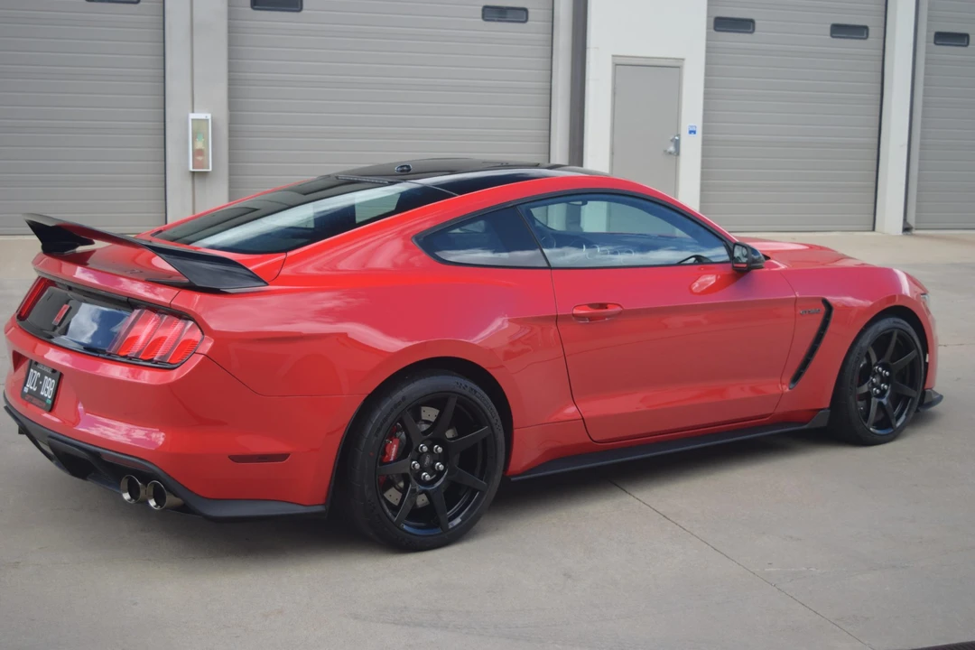 2017 Ford S550 Shelby Mustang GT350R - Image 9 of 31