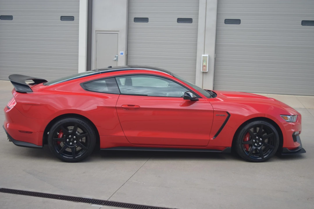 2017 Ford S550 Shelby Mustang GT350R - Image 7 of 31