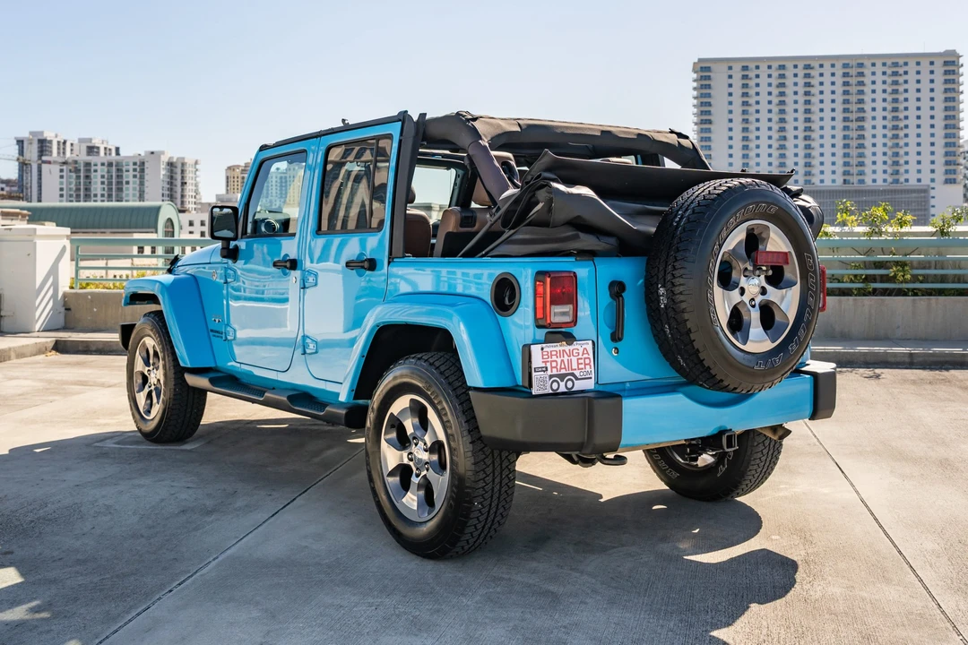 2017 Jeep JK Wrangler - Image 8 of 31