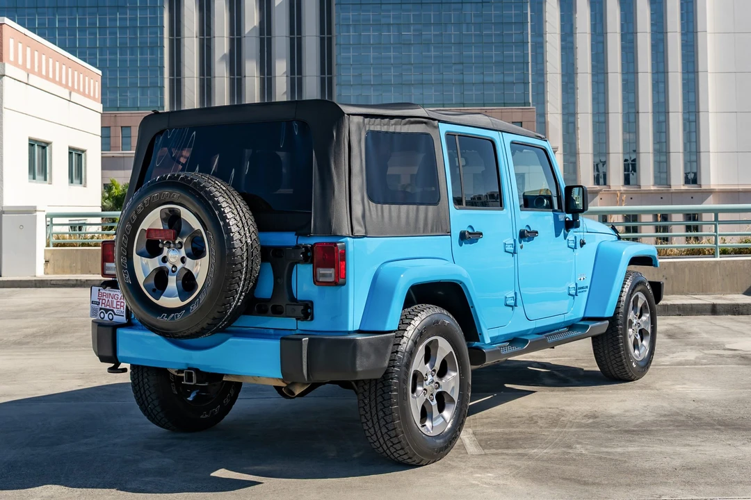 2017 Jeep JK Wrangler - Image 15 of 31