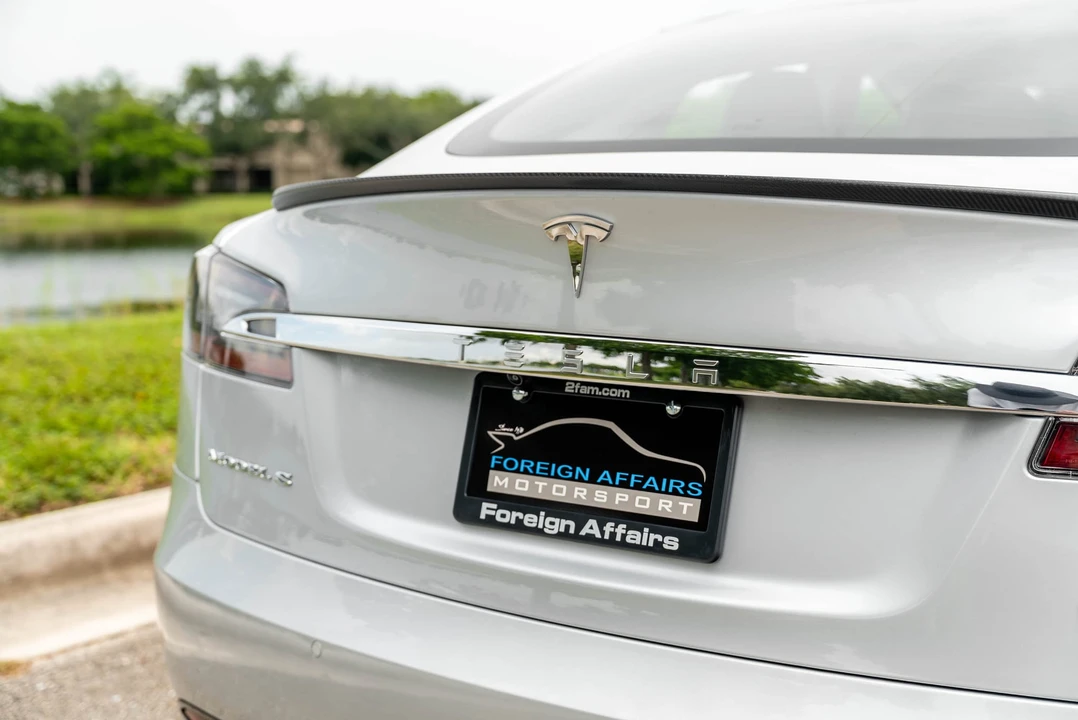 2017 Tesla Model S - Image 21 of 31