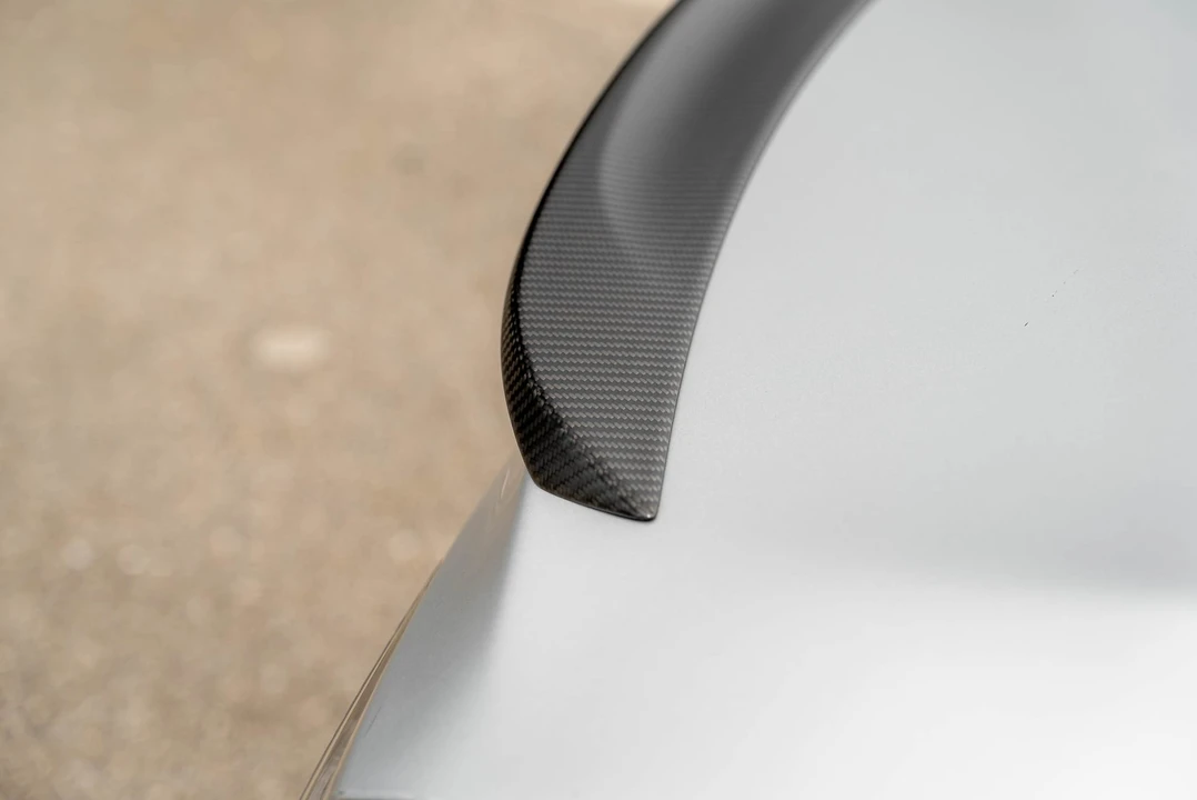2017 Tesla Model S - Image 26 of 31