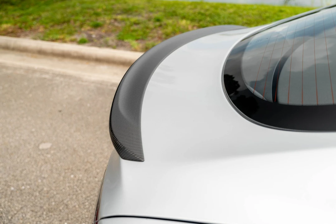 2017 Tesla Model S - Image 27 of 31
