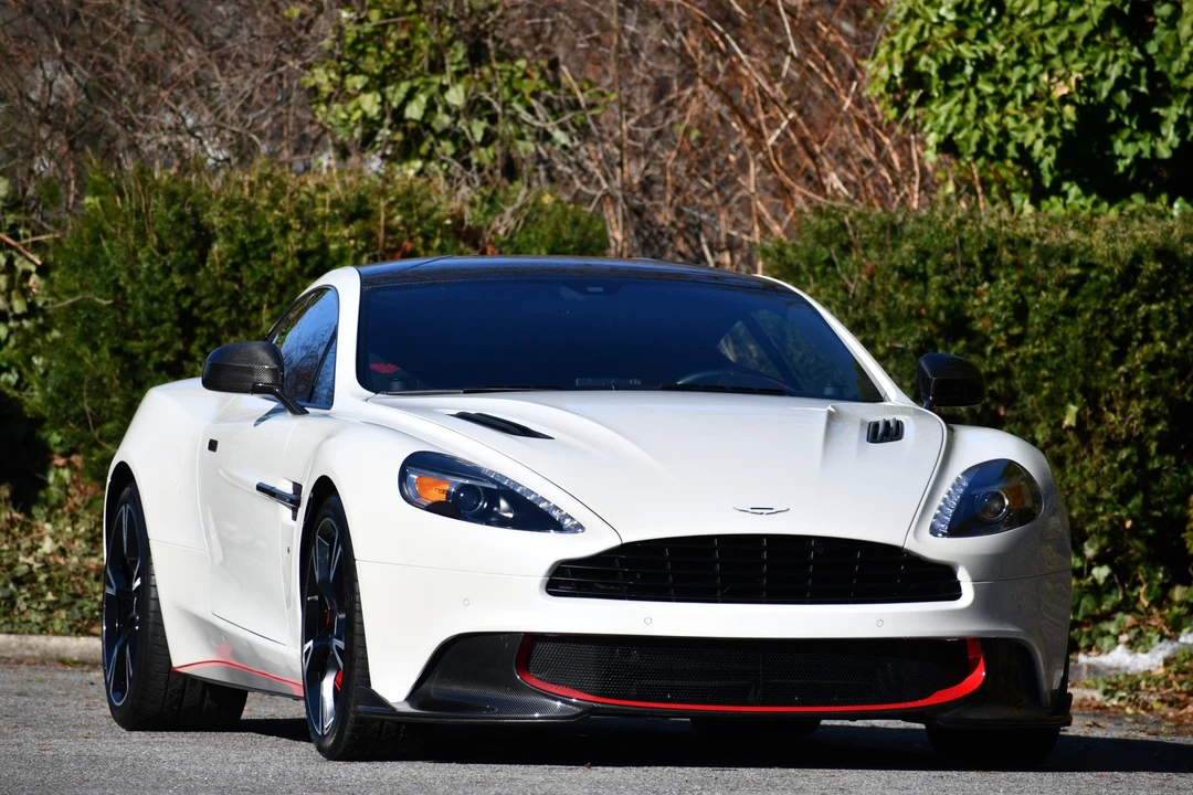 2018 Aston Martin Vanquish 2nd Gen - Image 10 of 31