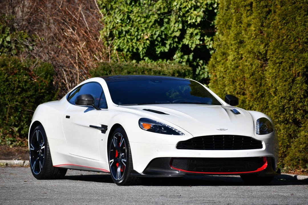 2018 Aston Martin Vanquish 2nd Gen - Image 12 of 31