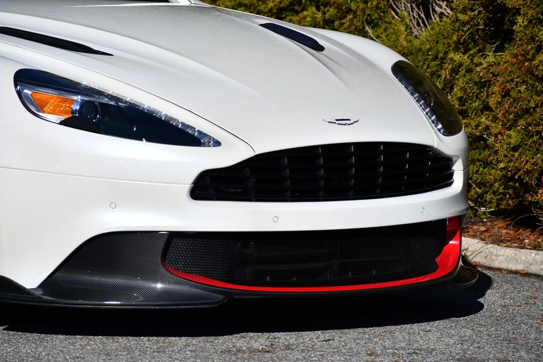 2018 Aston Martin Vanquish 2nd Gen - Image 22 of 31